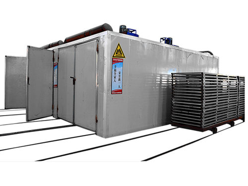 Forno retangular para tratamento térmico - casos de estudo